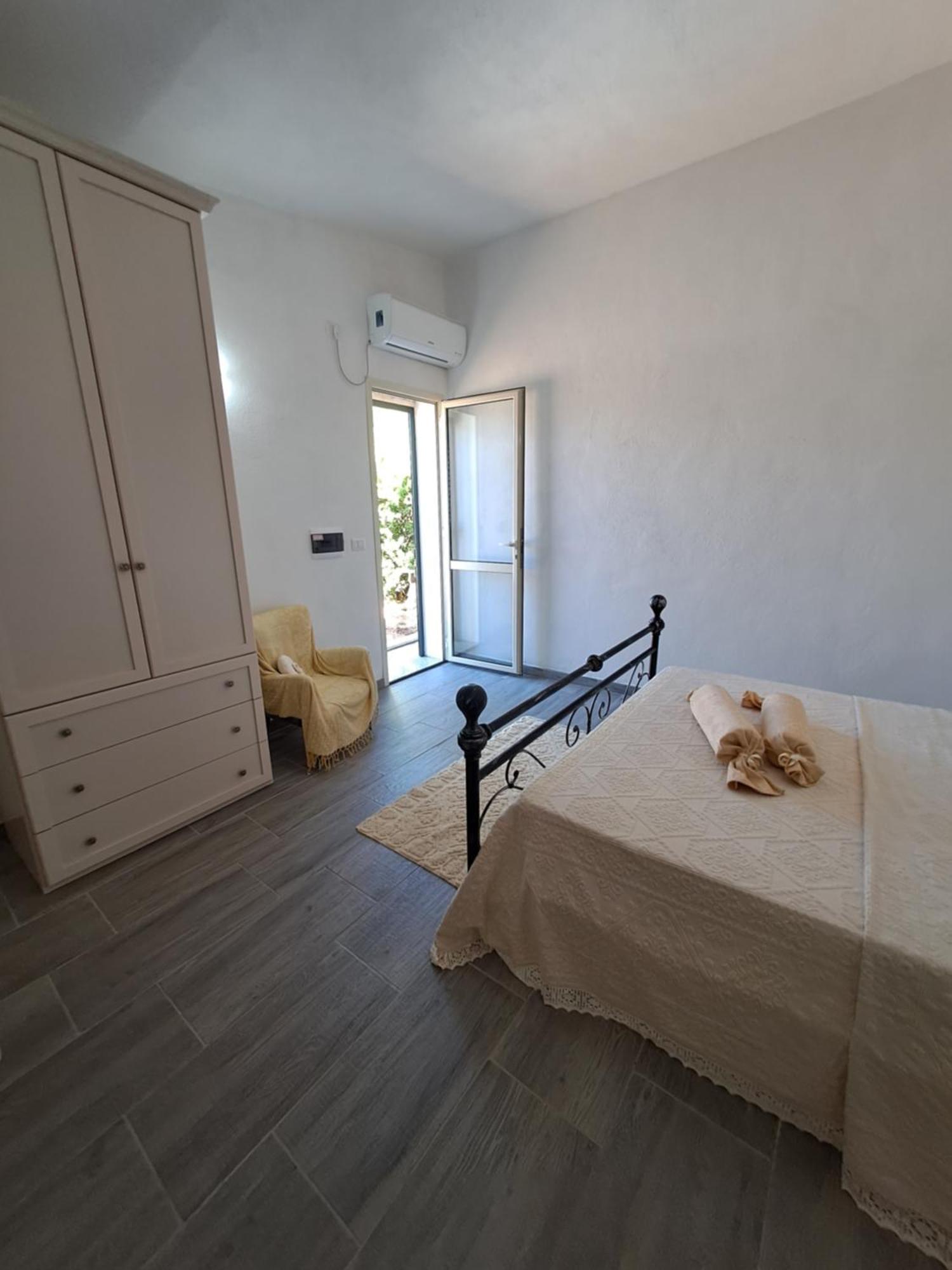 B&B Li Salcuneddi Aglientu Dış mekan fotoğraf